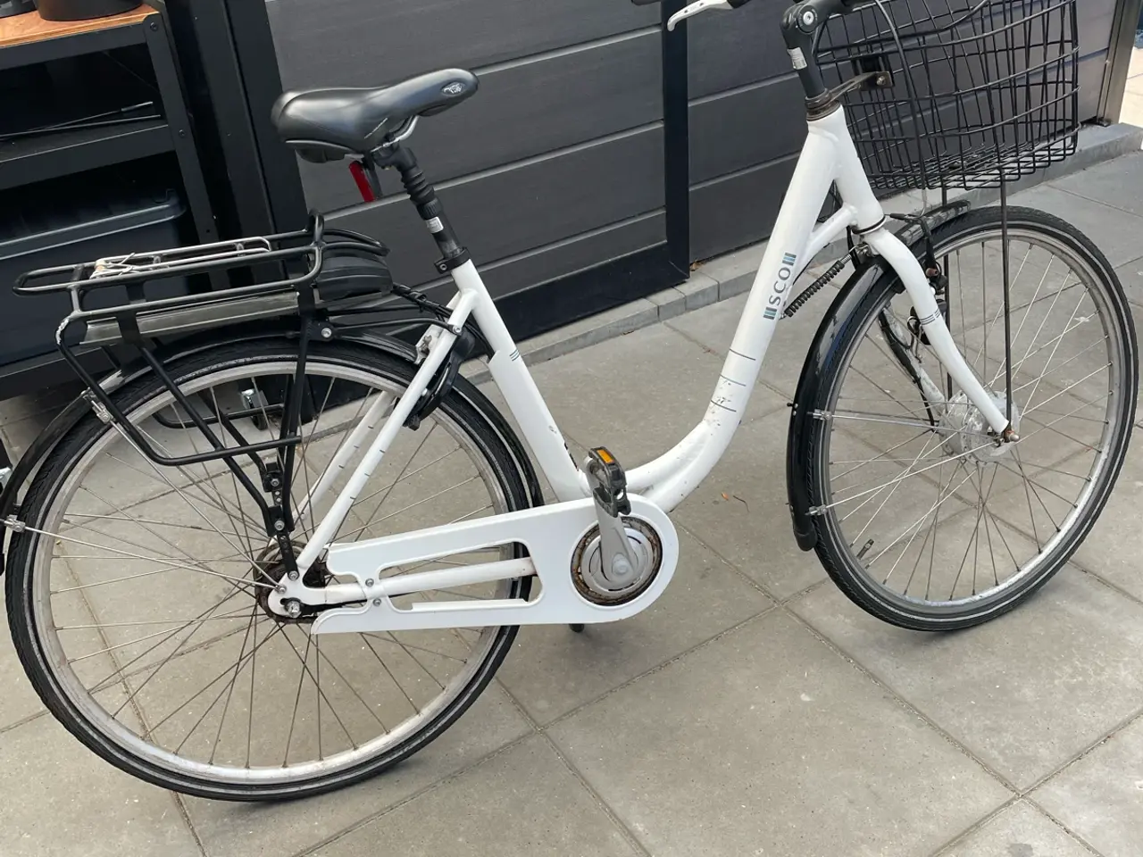 Billede 1 - Hvid SCO cykel kan afhentes 