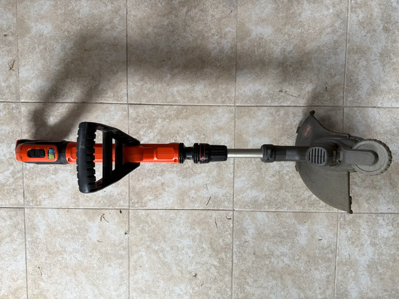 Billede 3 - Black & Decker 18v græstrimmer