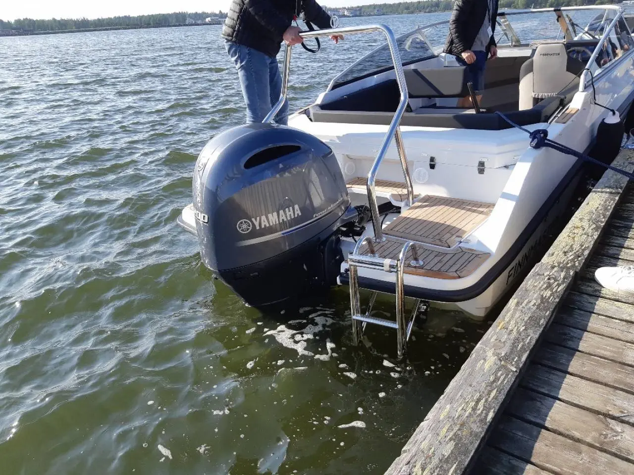 Billede 32 - Finnmaster T6 - Yamaha 150 HK/Udstyr