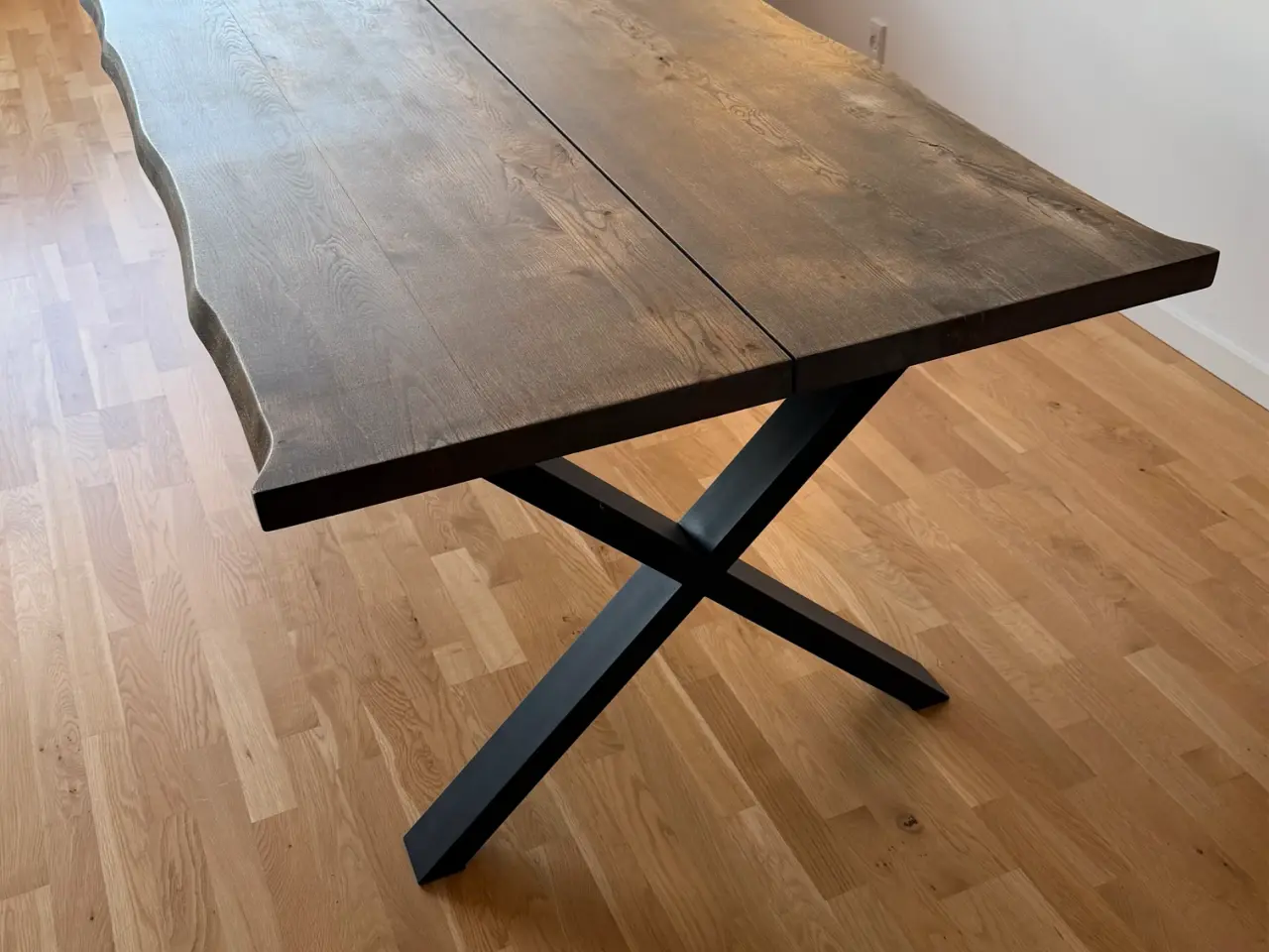 Billede 2 - Plankebord i massiv eg
