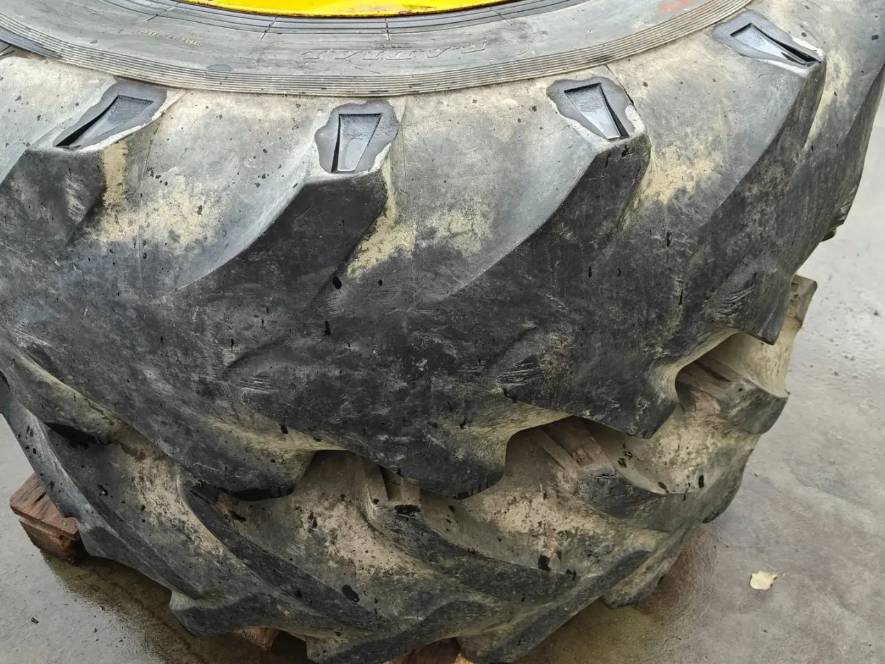 Billede 4 - Dunlop 16.9R28 XXX