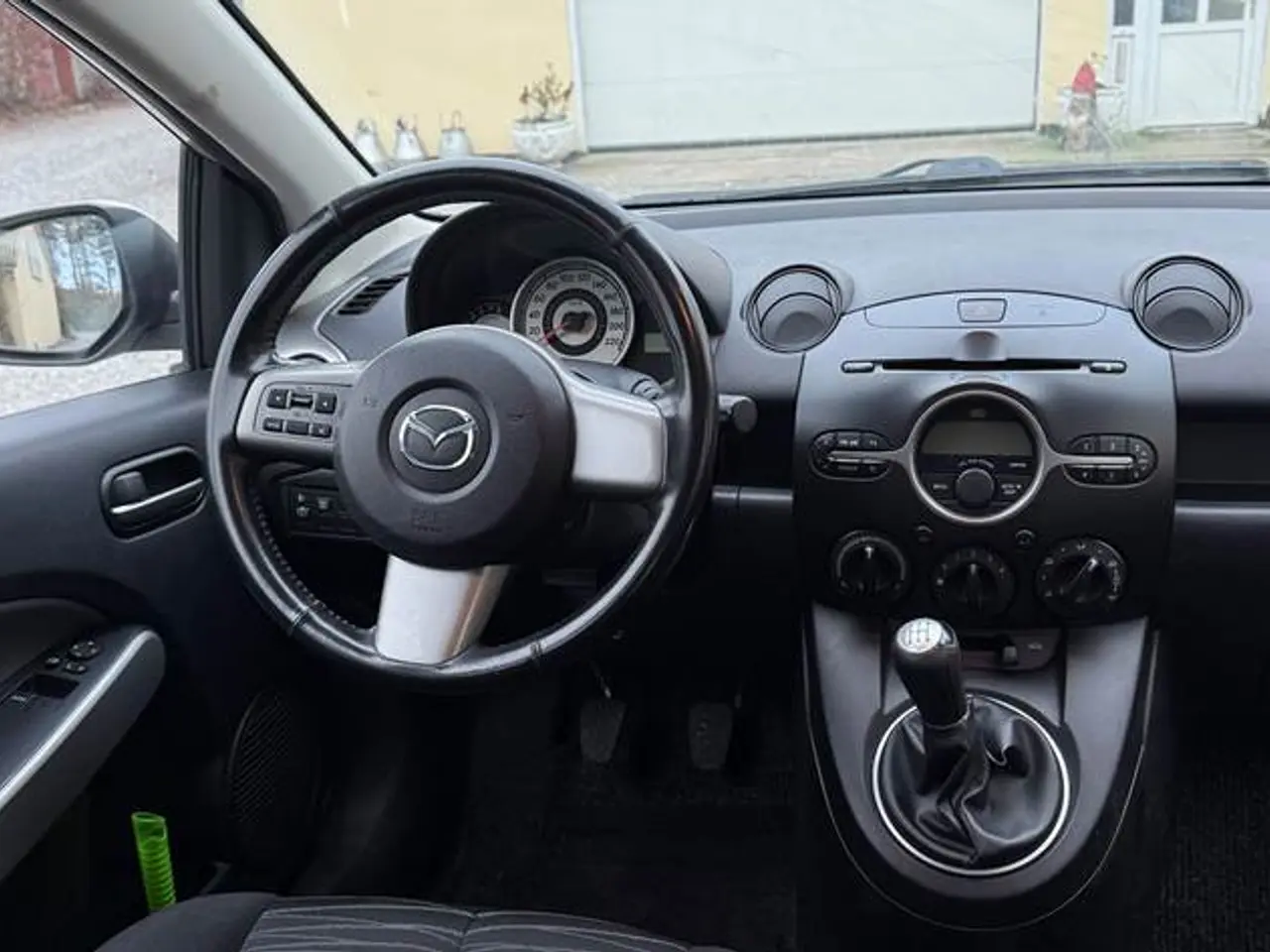 Billede 5 - Mazda 2 1,3 Premium 86HK 5d