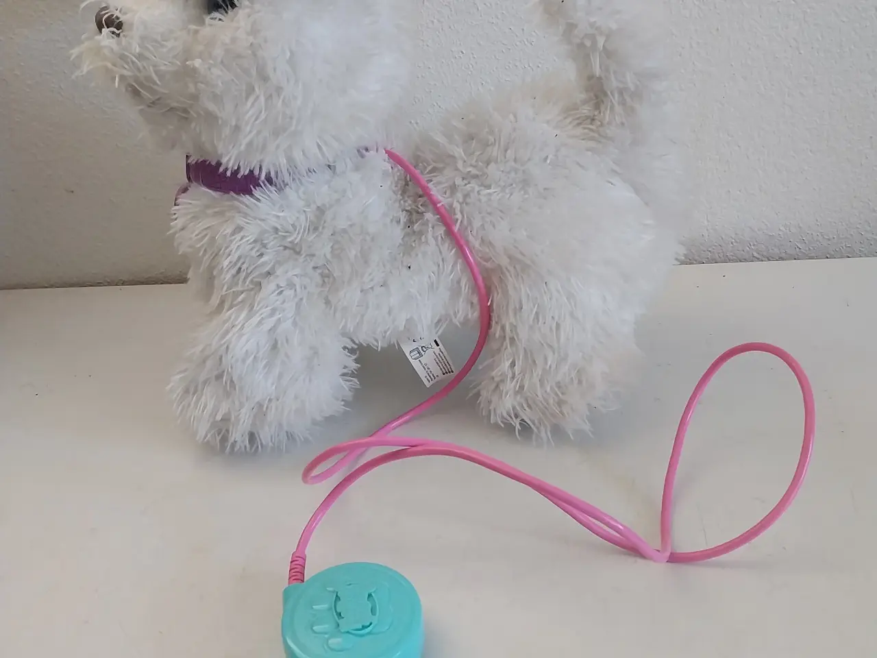 Billede 2 - Legetøjshund med lyd og bevægelse 