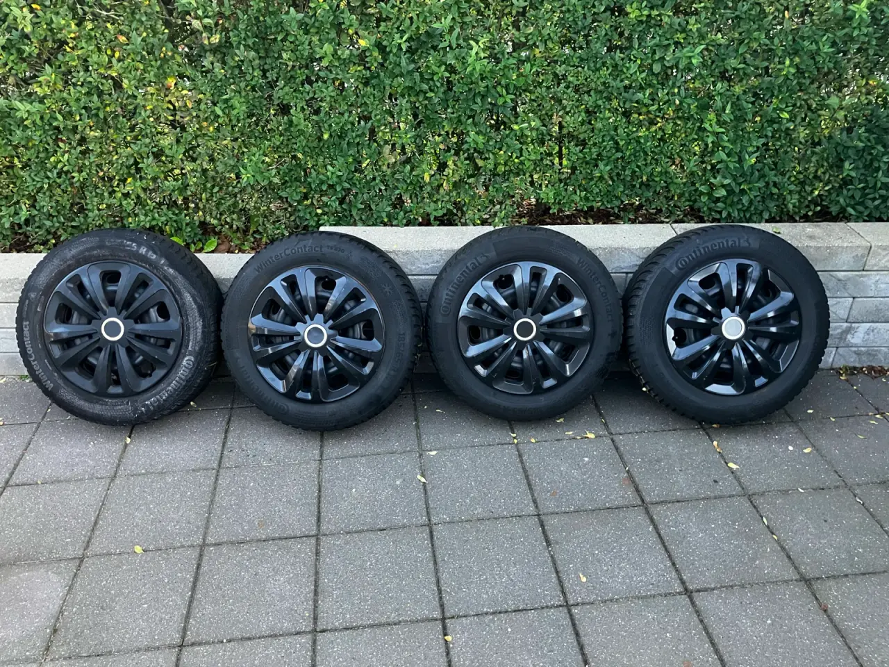 Billede 4 - Stålfælge4 x 108 m Continental vinterdæk 185/65R15