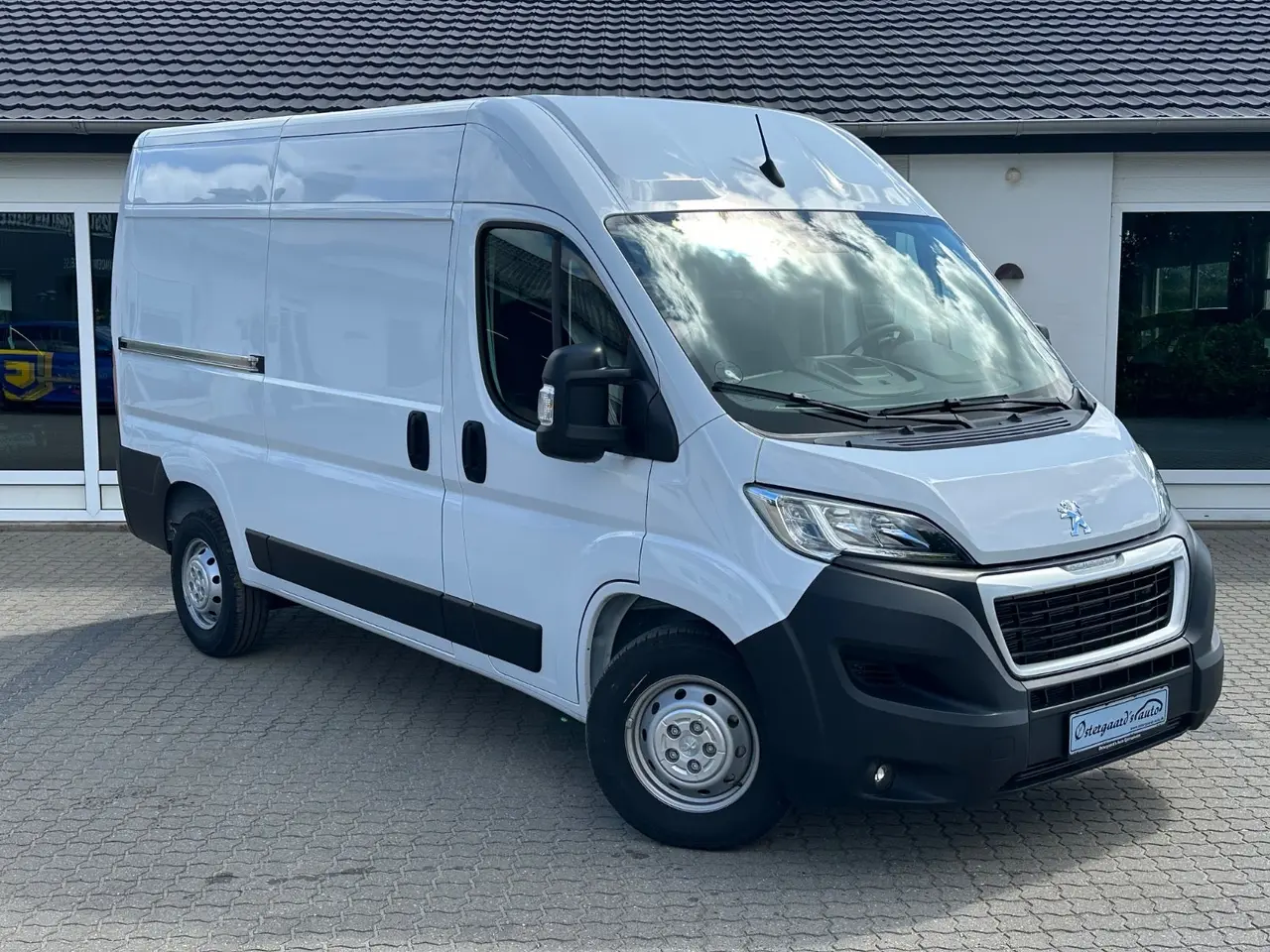 Billede 4 - Peugeot Boxer 435 2,2 BlueHDi 165 L2H2 Premium