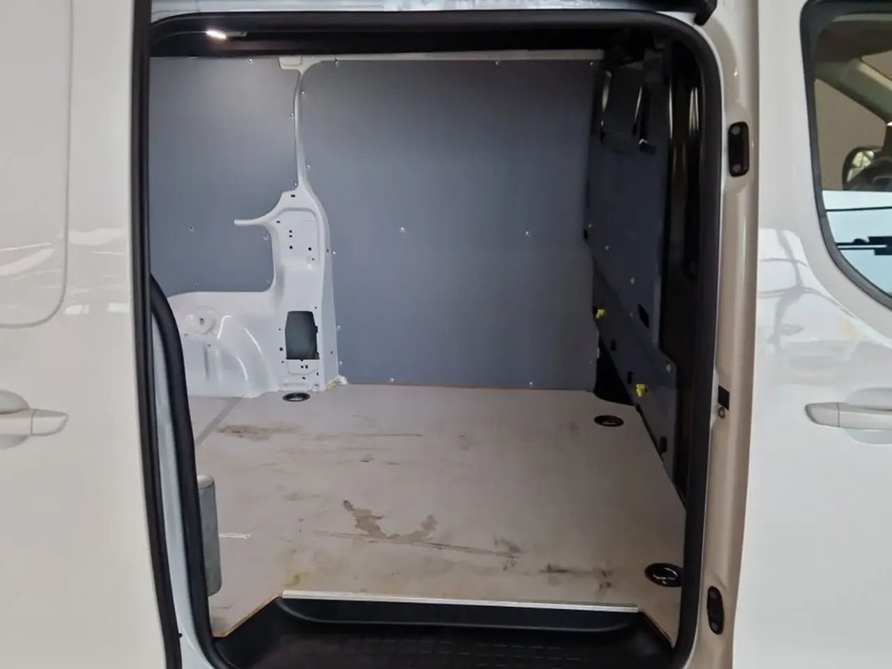 Billede 9 - Citroën Jumpy 2,0 BlueHDi 180 L3 MasterLine EAT8