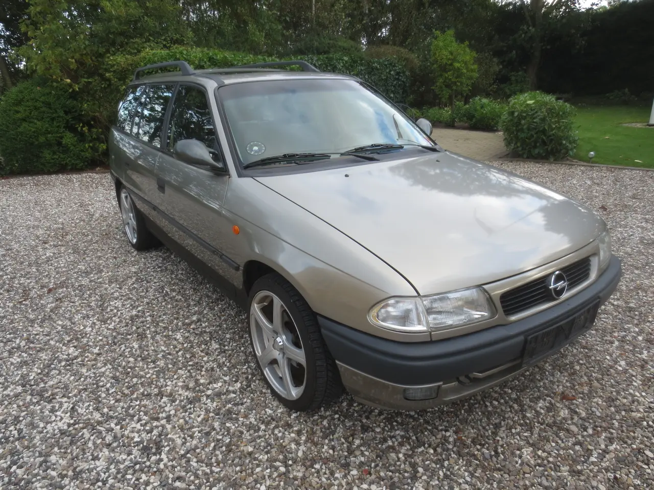 Billede 3 - Pæn Opel Astra 1.8 i St,car 8 års syn.