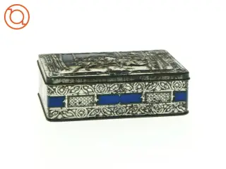 Dekoteret metal æske (str. 17 x 12 x 5 cm)