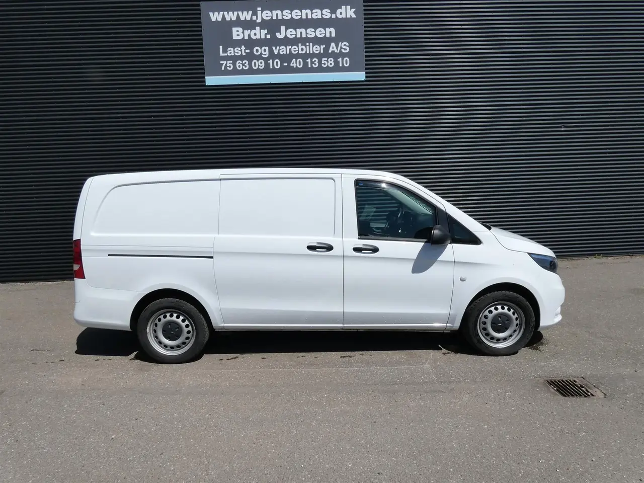 Billede 2 - Mercedes-Benz Vito 114 A2 2,0 CDI RWD 9G-Tronic 136HK Van Aut.