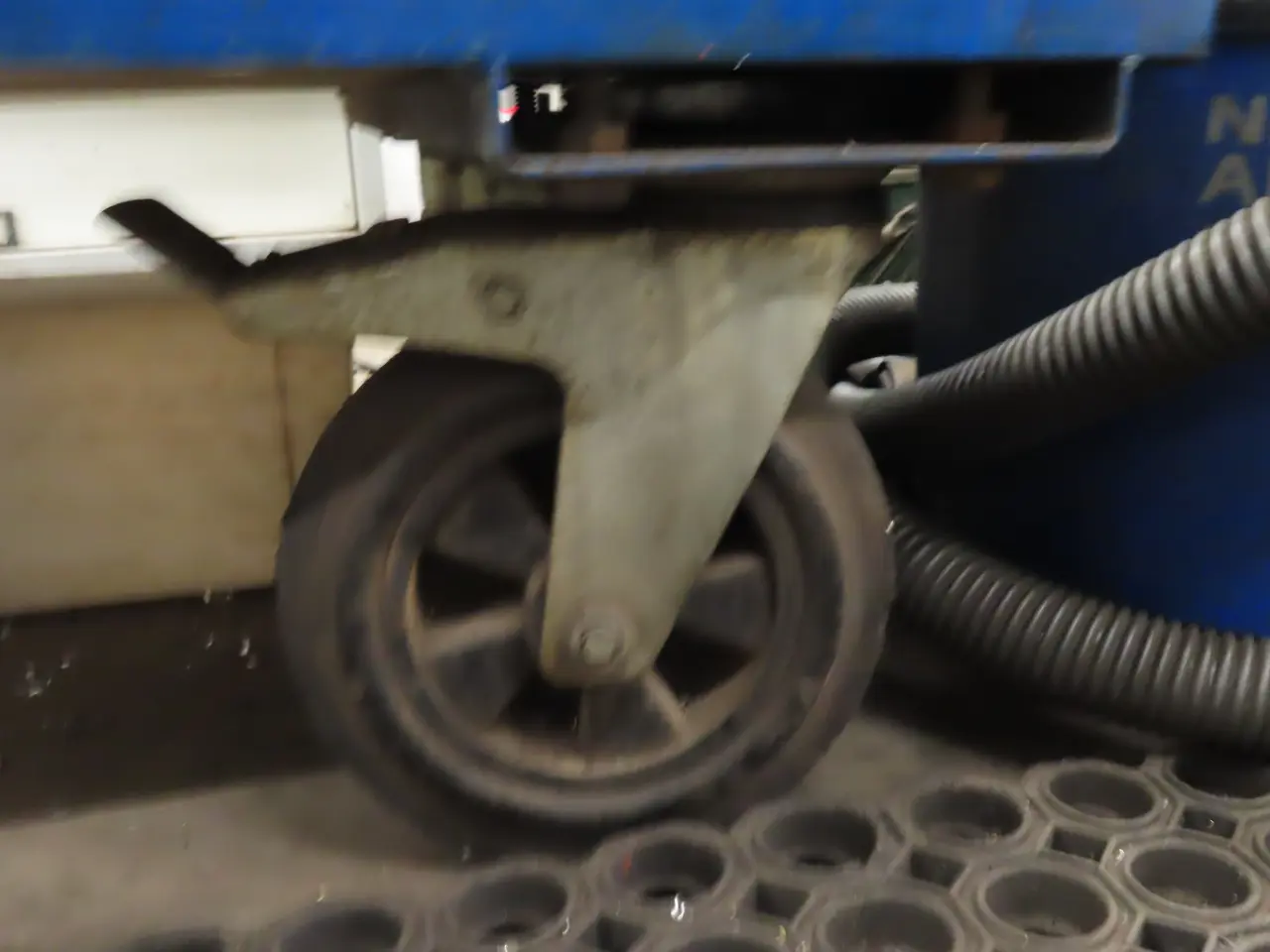 Billede 3 - Arbejdsbord med indhold
