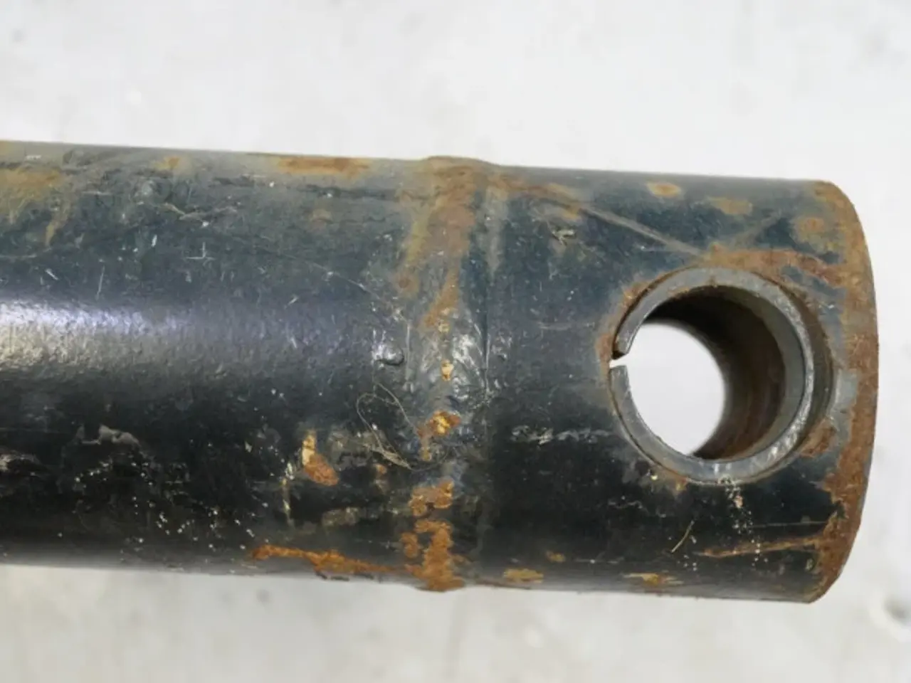 Billede 4 - Massey Ferguson/Valtra Frontlæsser Cylinder