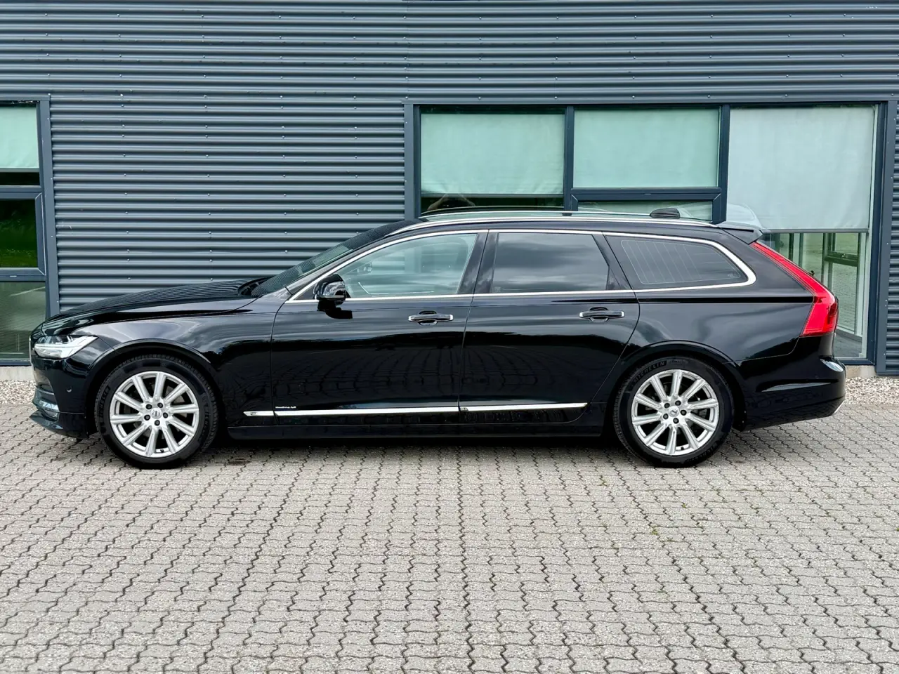 Billede 3 - 🚗 Volvo V90 D4 Inscription 190 HK – leasingoverta