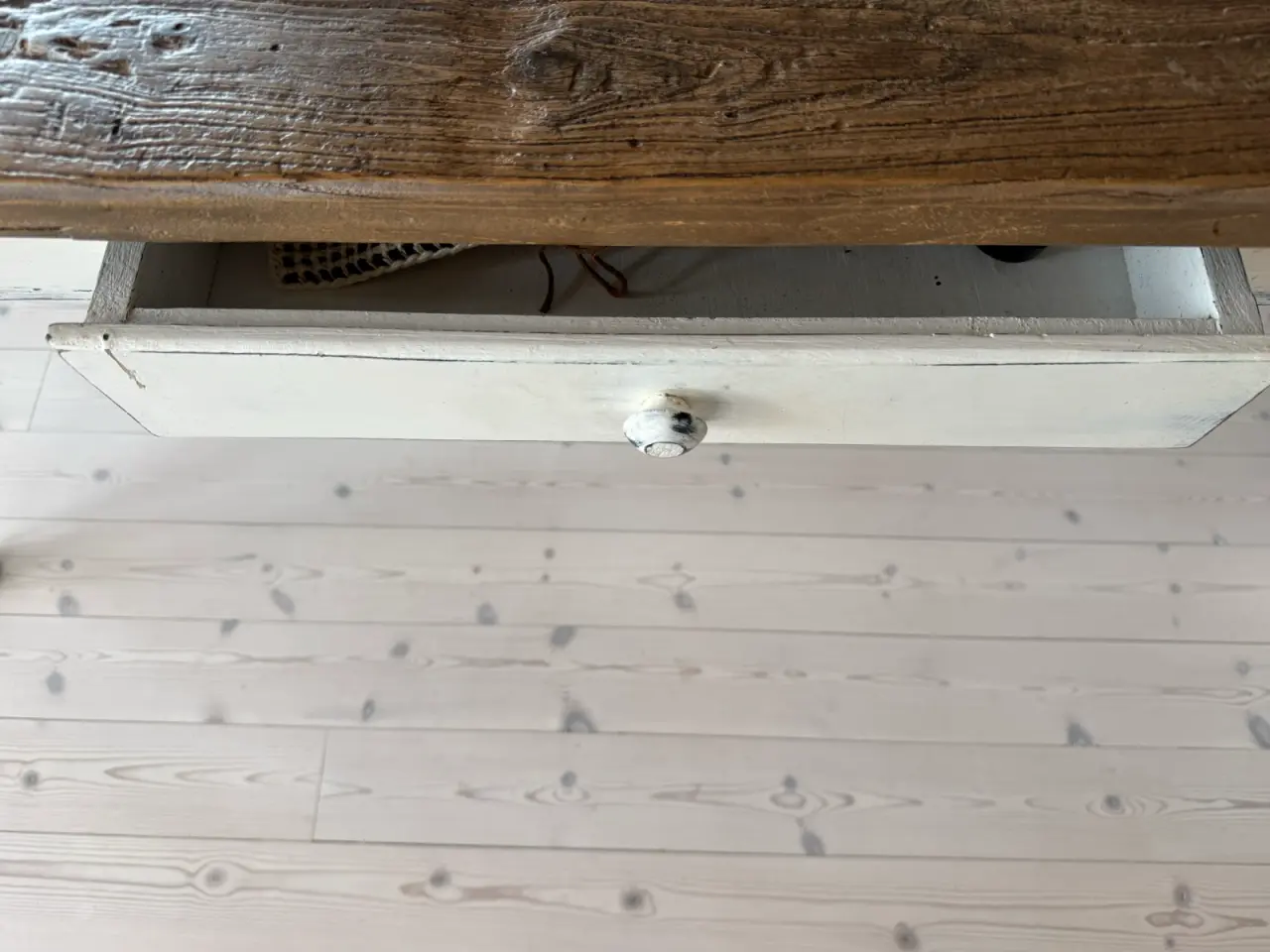 Billede 3 - Spisebord i fransk landstil