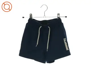 Badeshorts fra Hummel (str. 4 år)