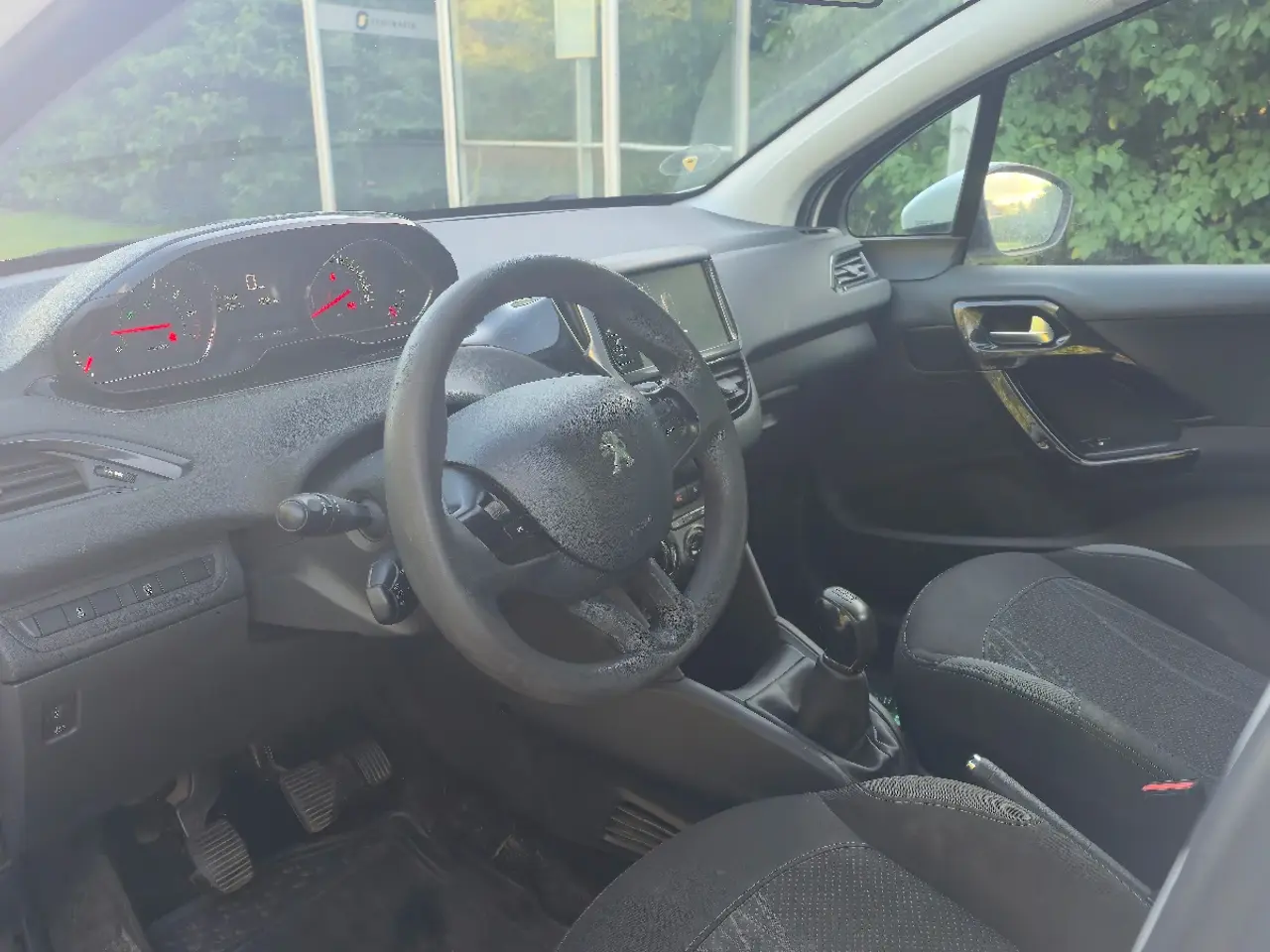 Billede 5 - Peugeot 208, årg 2015. Nysynet