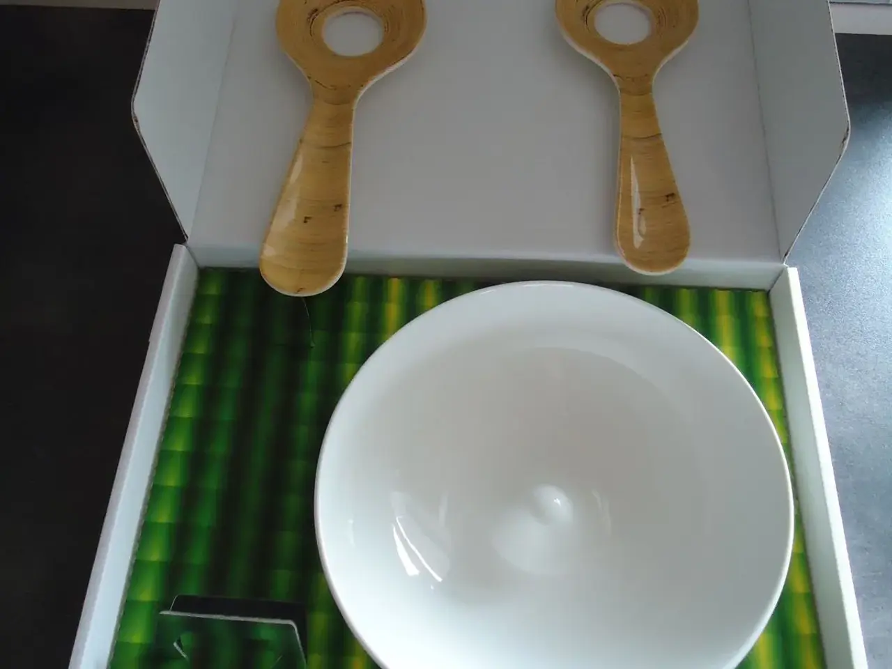 Billede 1 - EGO SALATSKÅL 23 CM m/salatbestik