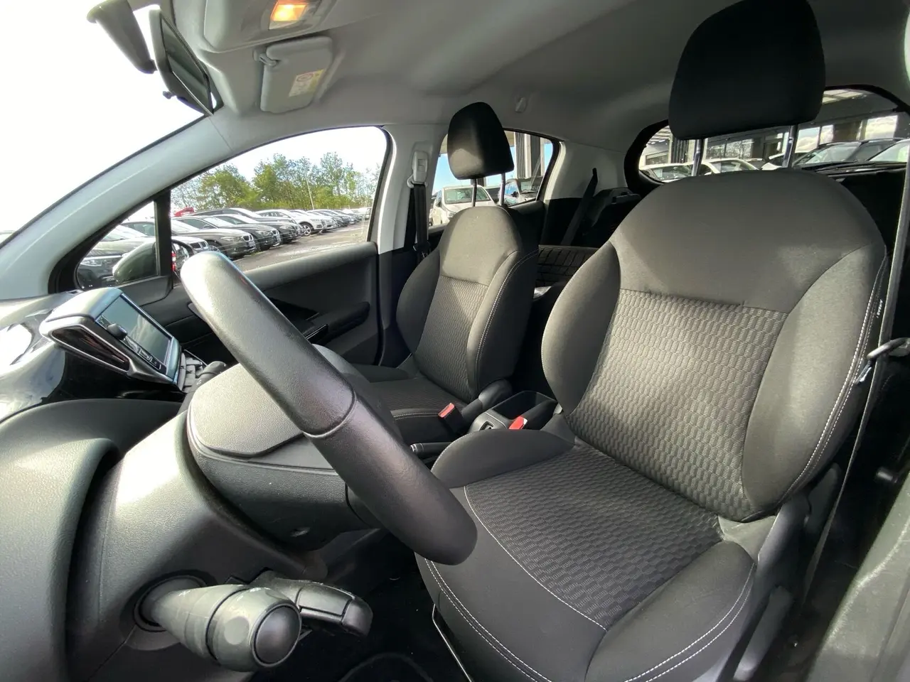 Billede 9 - Peugeot 208 1,5 BlueHDi Envy 100HK 5d