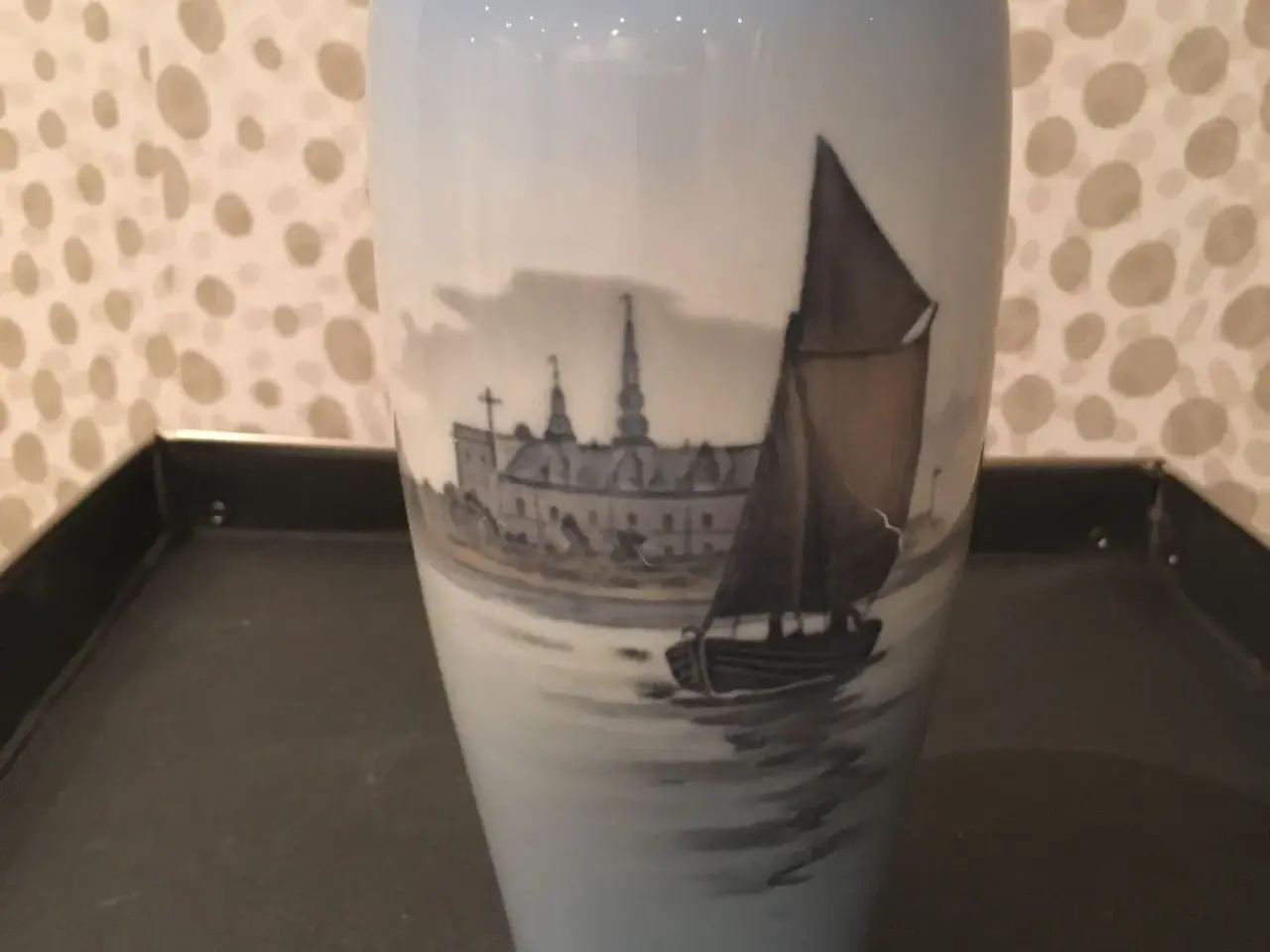 Billede 1 - Vase med sejlbåd