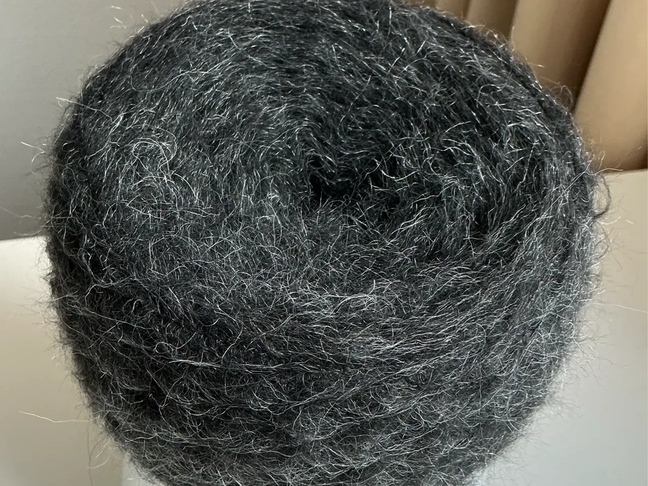 Billede 2 - Italiensk garn - Mohair / Silke - Mørkegrå - 100 g