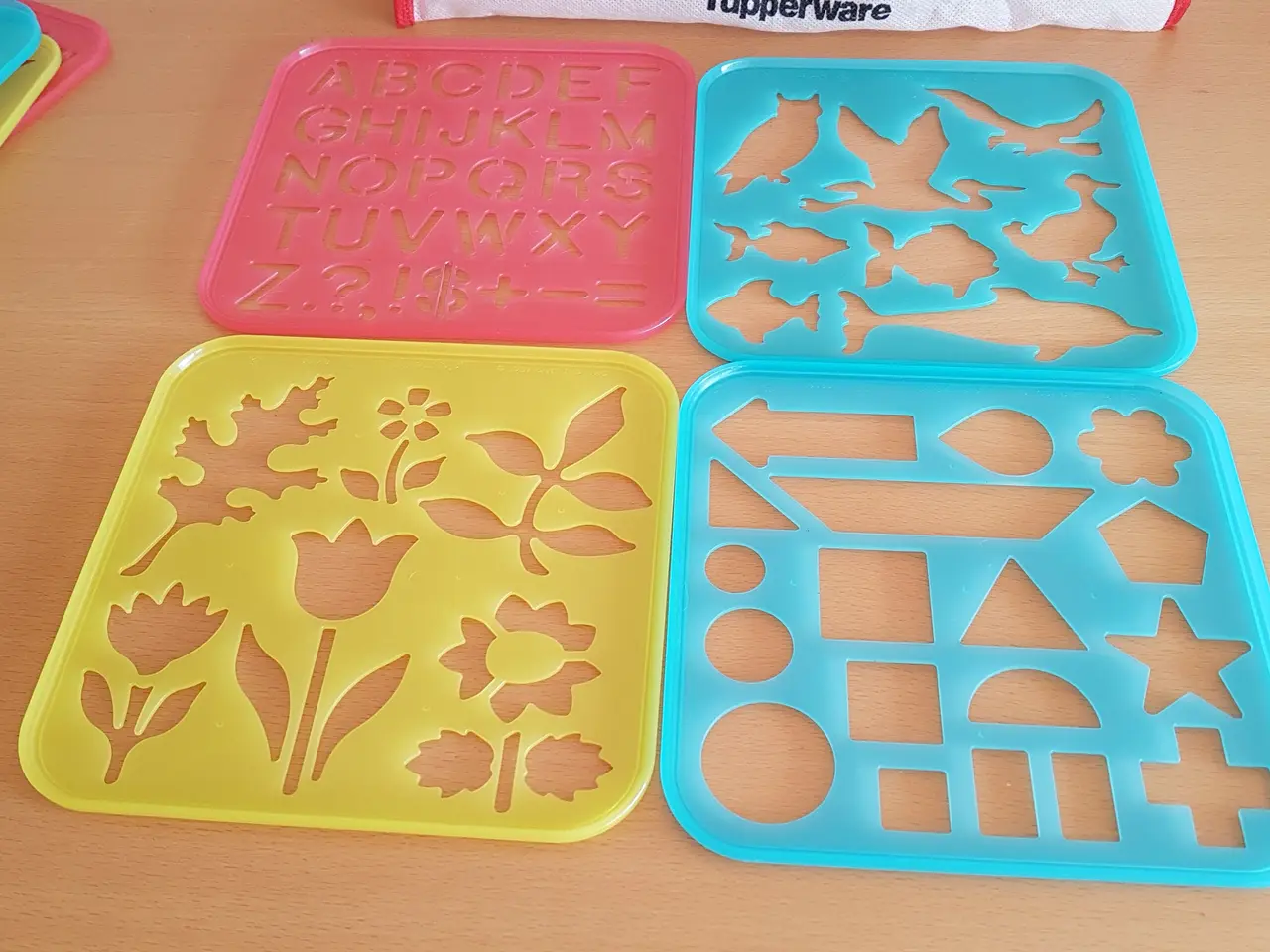 Billede 2 - Tupperware tegneskabeloner