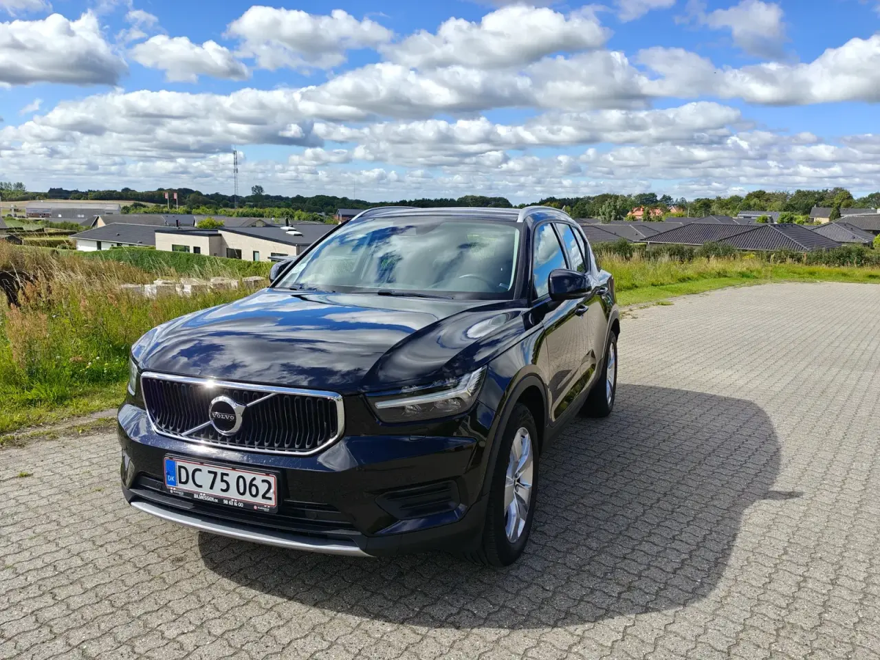 Billede 2 - Volvo XC40 2,0 T4 190 Momentum aut.