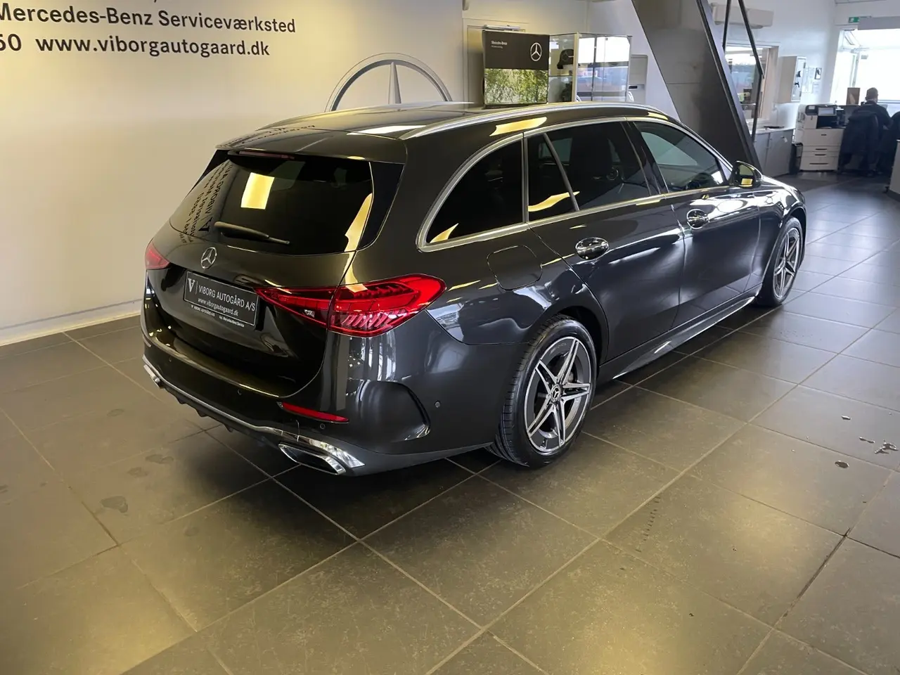 Billede 4 - Mercedes C300 e 2,0 AMG Line stc. aut.