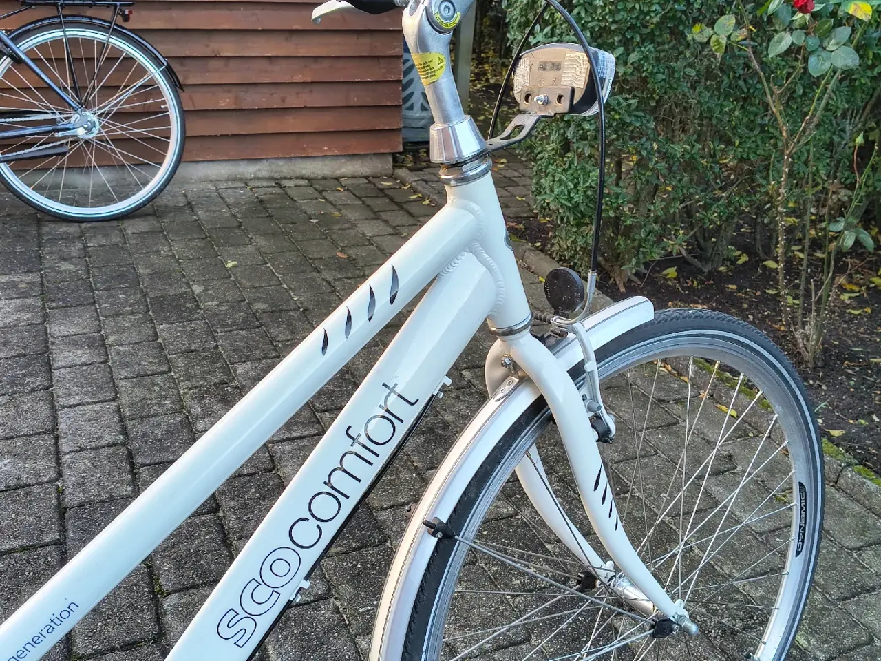 Billede 3 - Damecykel flot stand 