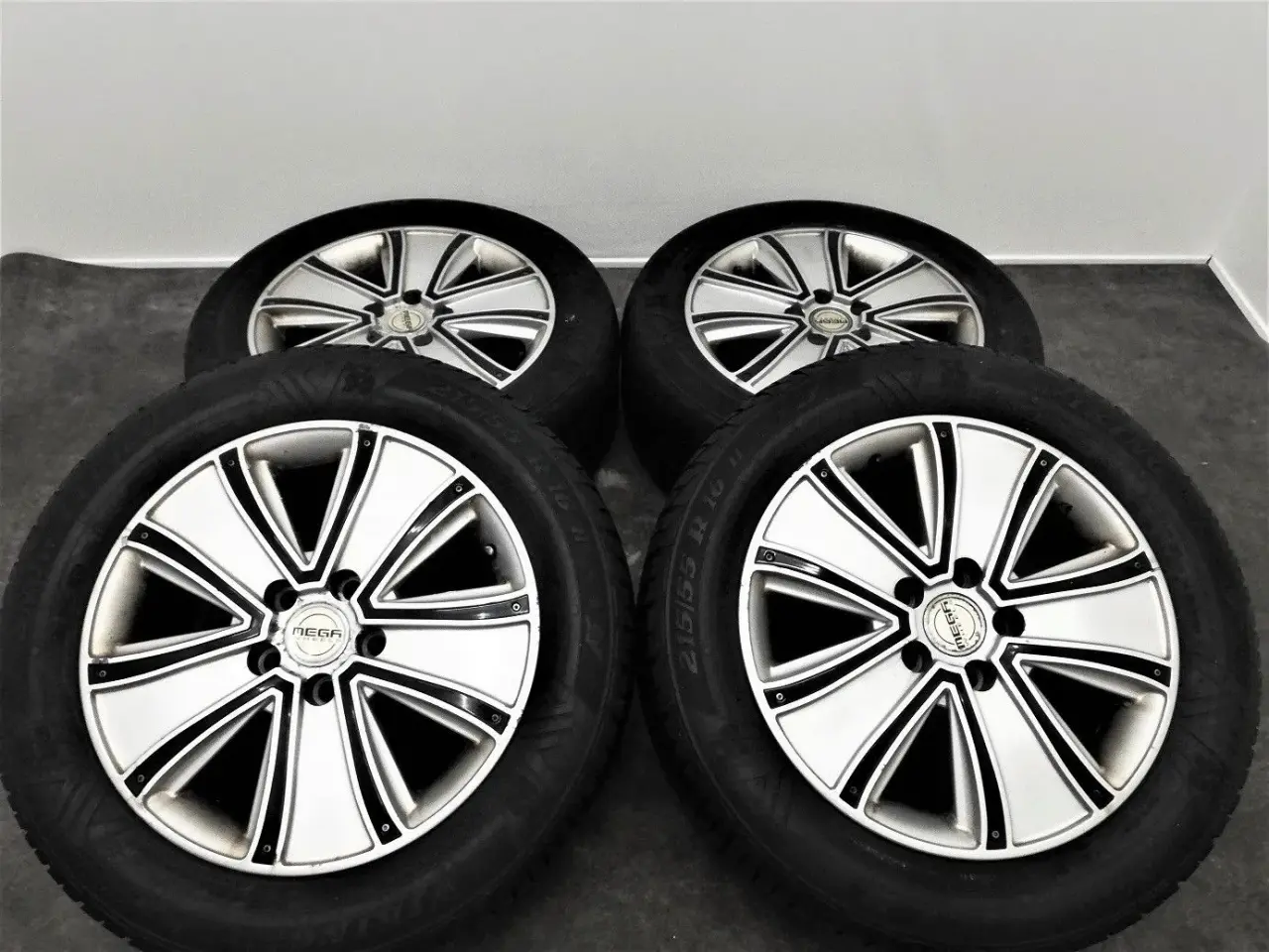Billede 3 - 5x108 16" ET45 Megawheels vintersæt