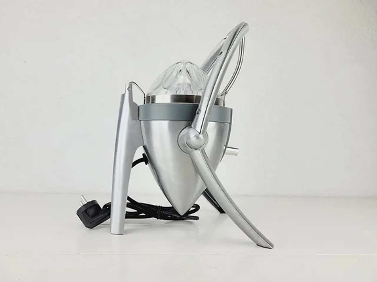 Billede 6 - Metropolis Elektrisk Saftpresser fra DeLonghi