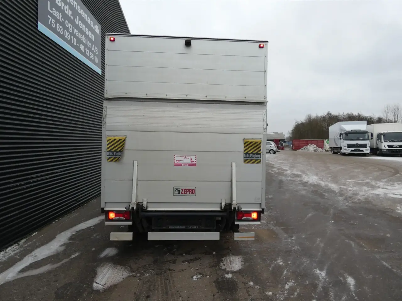 Billede 4 - Iveco Daily 35S16 4100mm 2,3 D 156HK Ladv./Chas. 8g Aut.