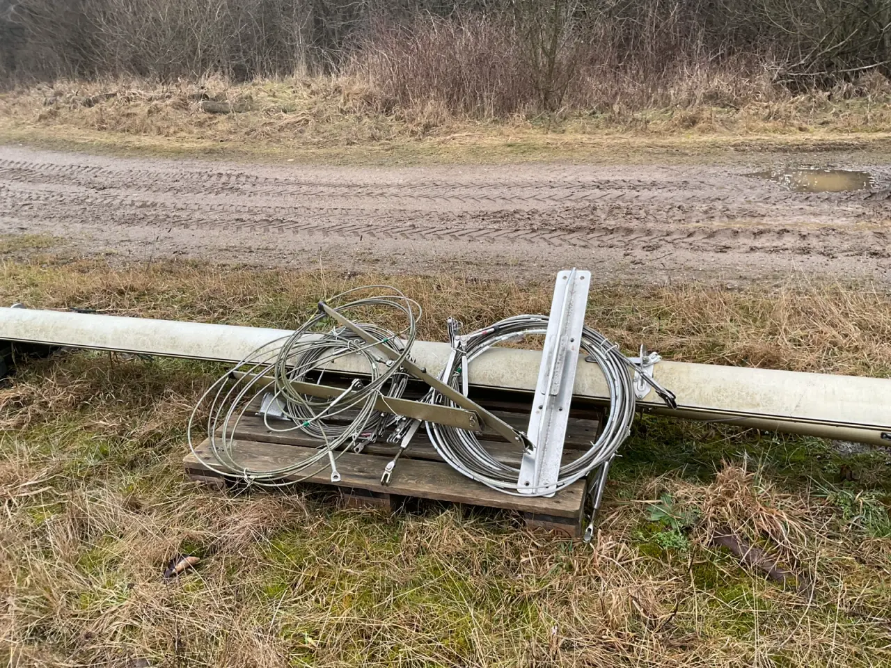 Billede 4 - 12m mast med rig og fod fra GD28