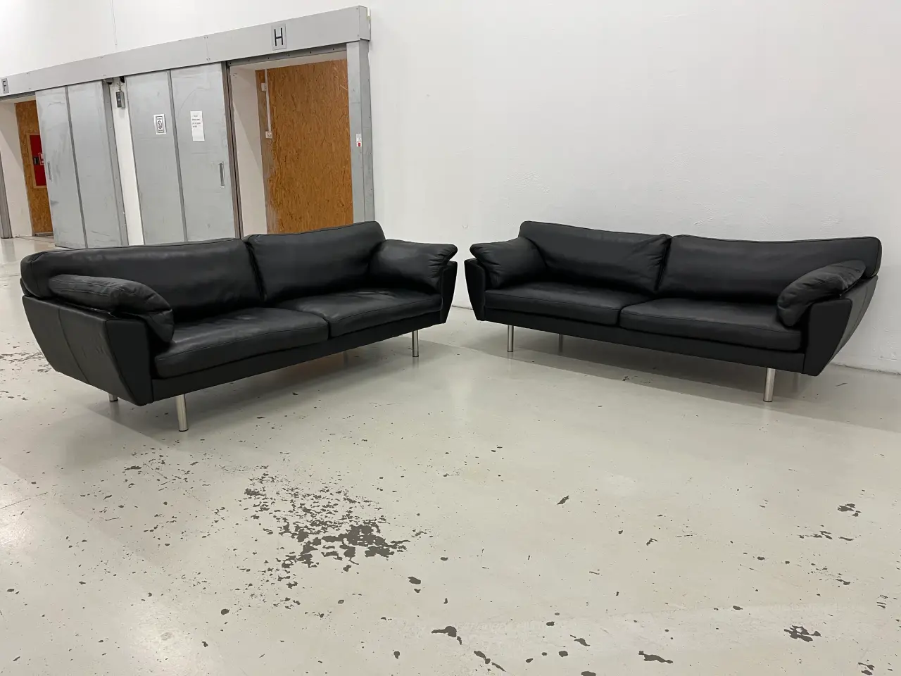 Billede 2 - Ilva Palermo sofagruppe 2x3 Pers.i sort okselæder.
