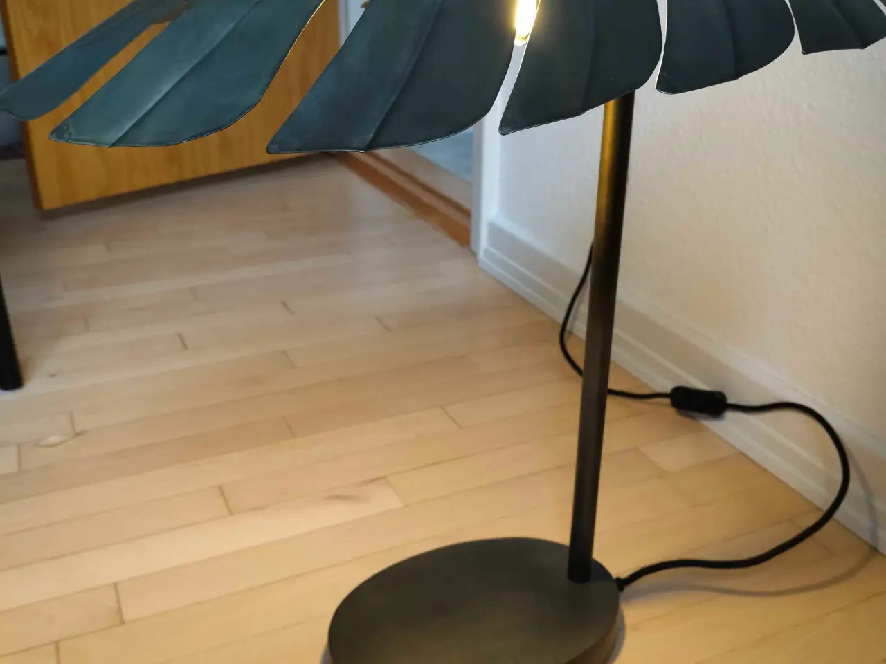 Billede 4 - Bord lampe i metal h 52 