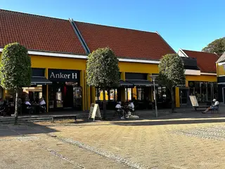 Lejemål i Nordsjællands hyggeligste shoppingcenter