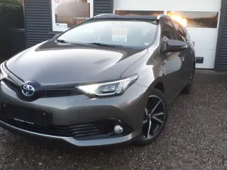 Toyota Auris Touring Sports 1,8 Hybrid H2 Selected 136HK Stc Aut.