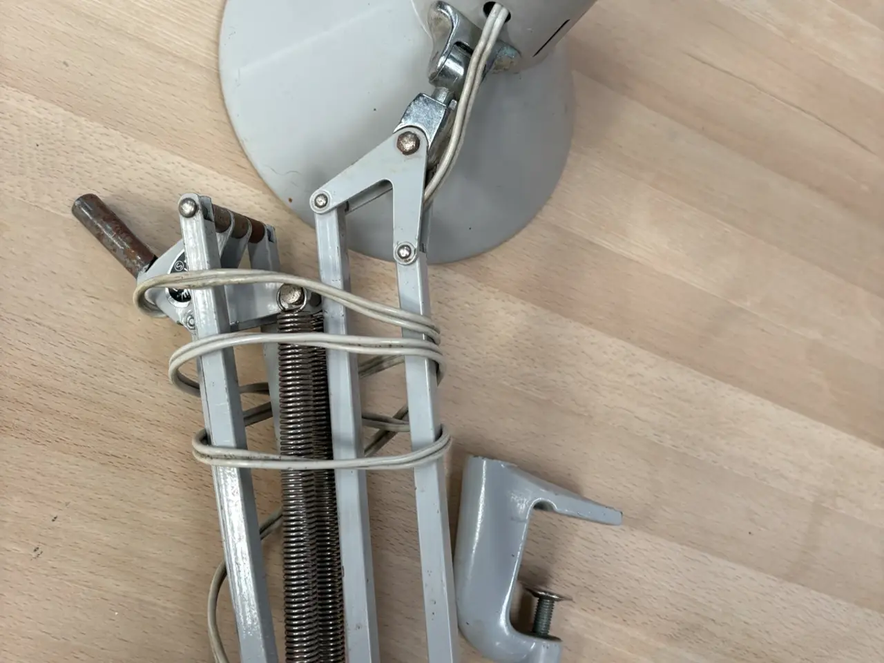 Billede 1 - Akitekt lampe med skruestik 