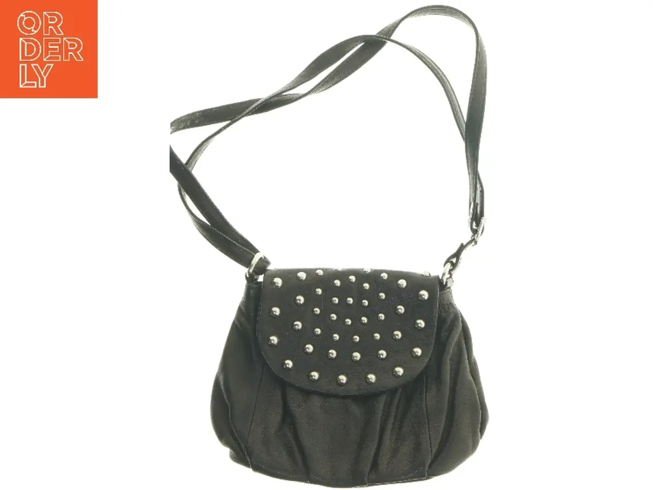 Billede 1 - Sort skuldertaske med nitter (str. 25x18 cm)