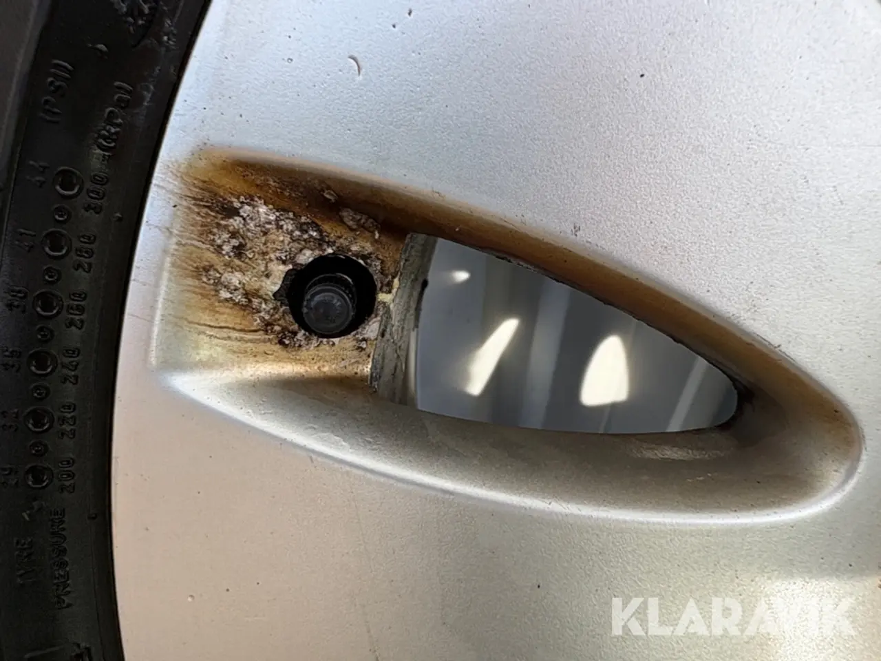 Billede 6 - Dæk med fælge Nokian/Audi 4 styk