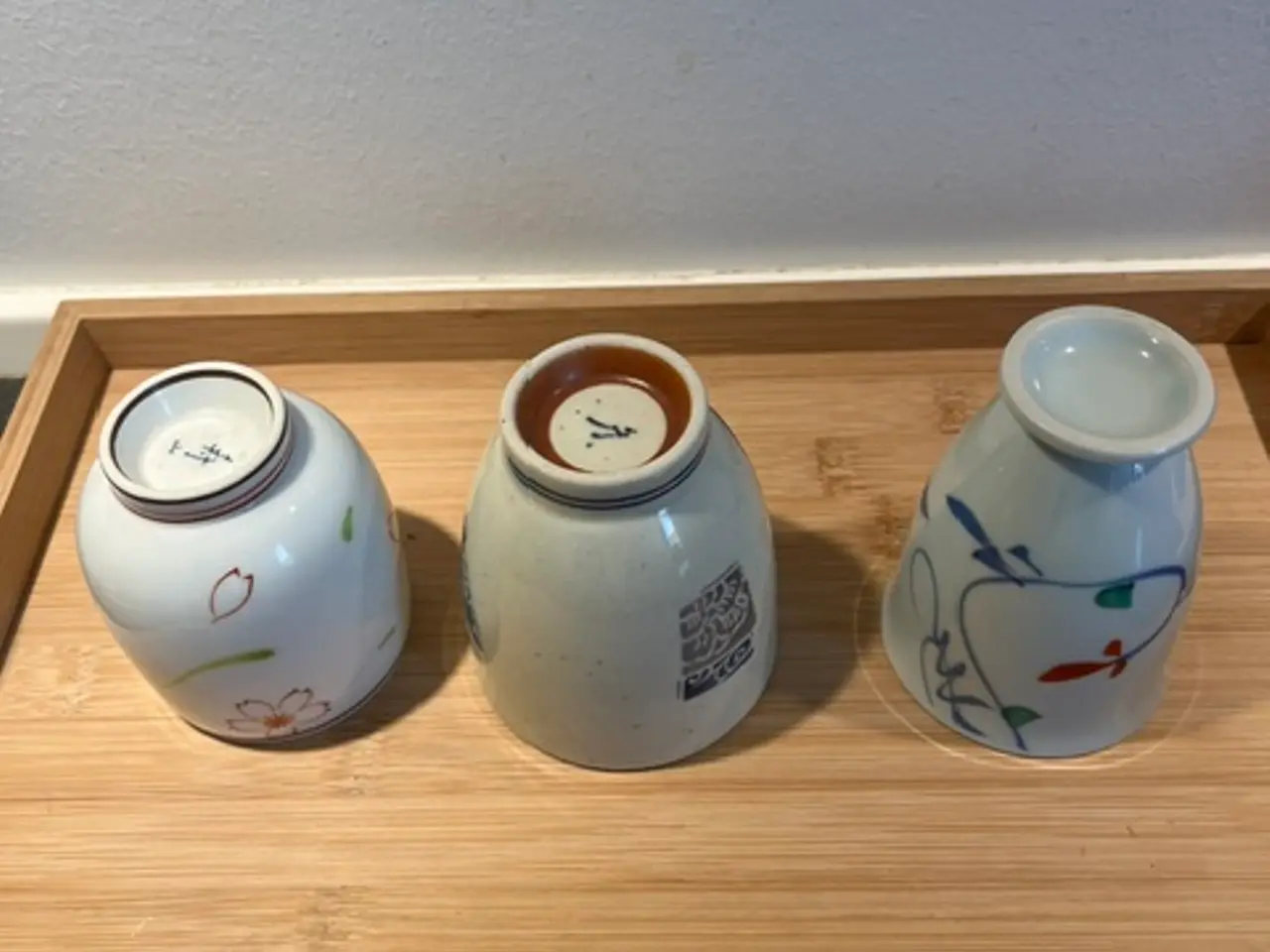 Billede 3 - 3 smukke asiatiske tekopper - 2 med stempel 