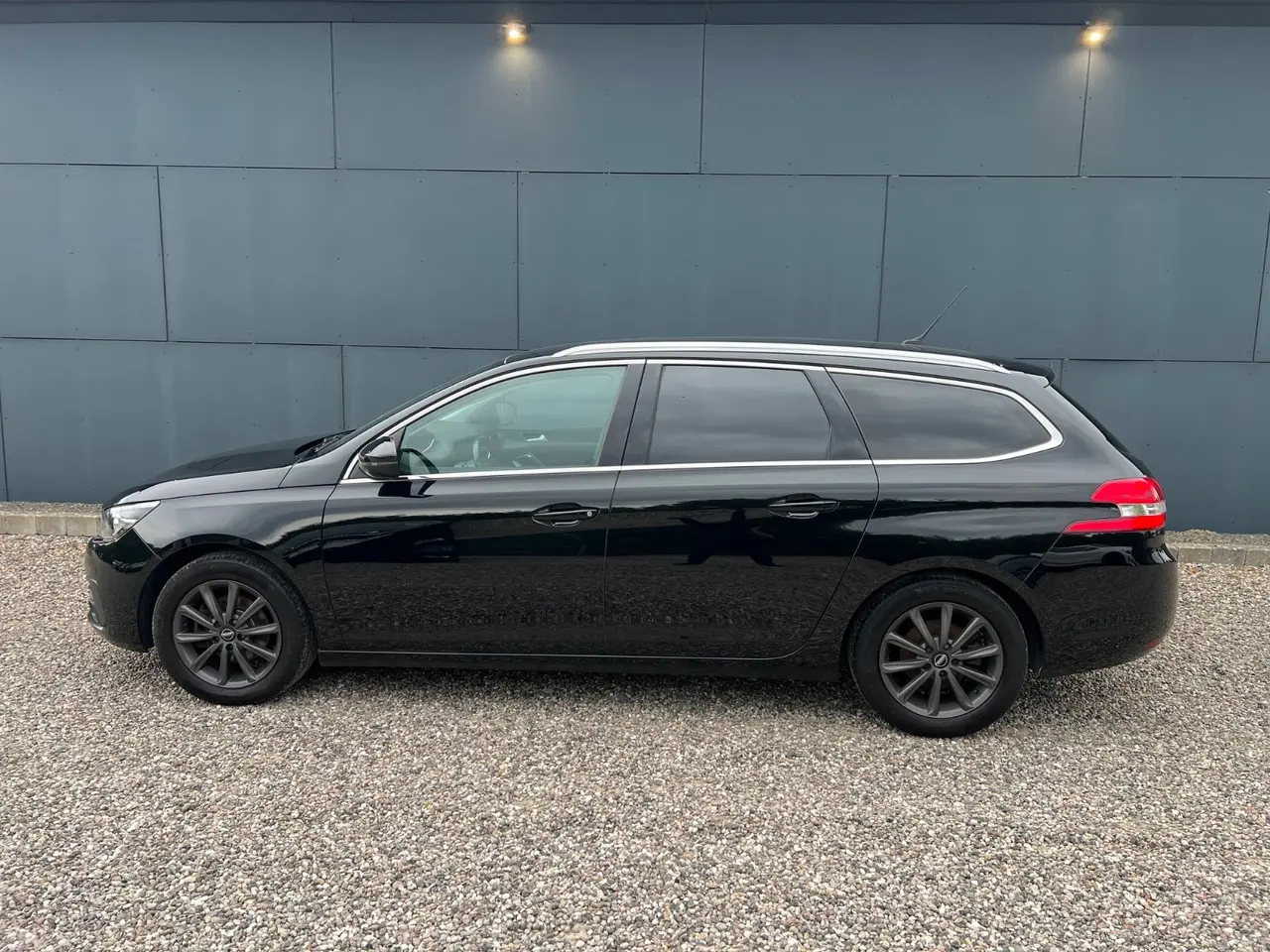 Billede 3 - Peugeot 308 1,5 BlueHDi 130 Allure Pack SW EAT8