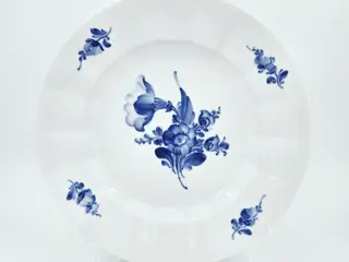 Blå Blomst Kantet Middagstallerken nr. 10-8549. sortering 1