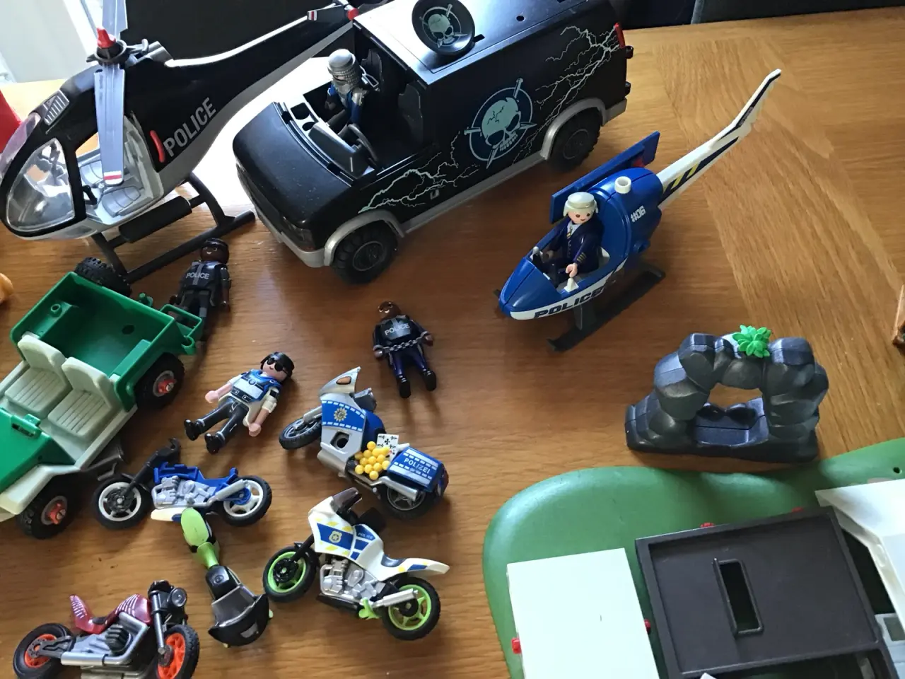 Billede 4 - Stor samling playmobil .