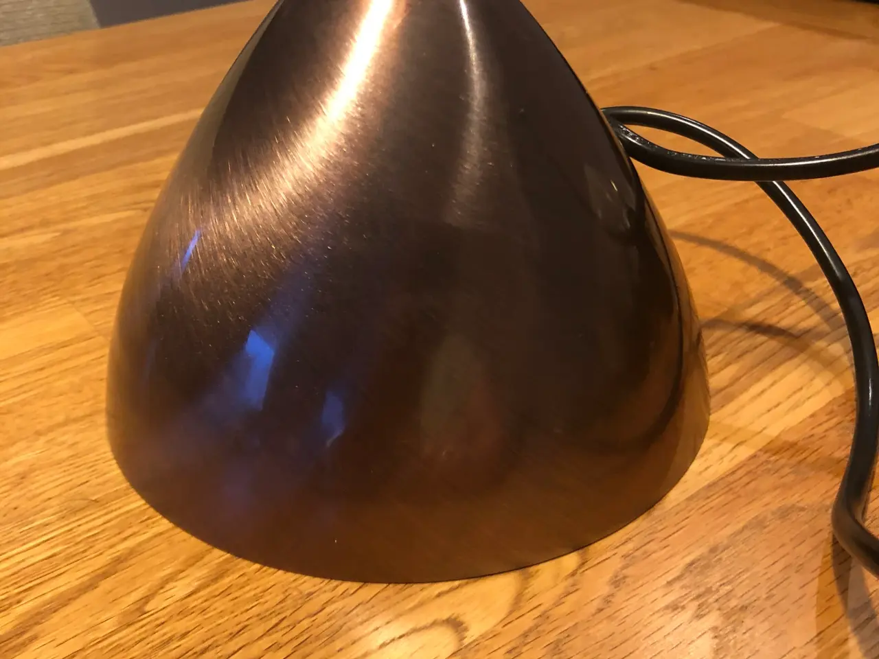 Billede 2 - Flot kobber farvet lampe