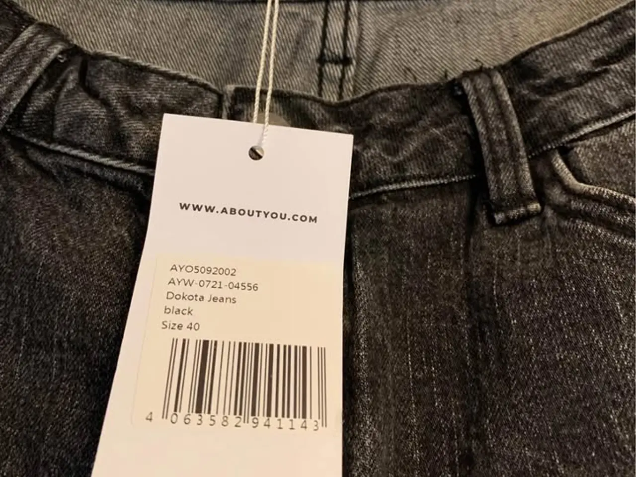 Billede 3 - “About You” Jeans - Str.40