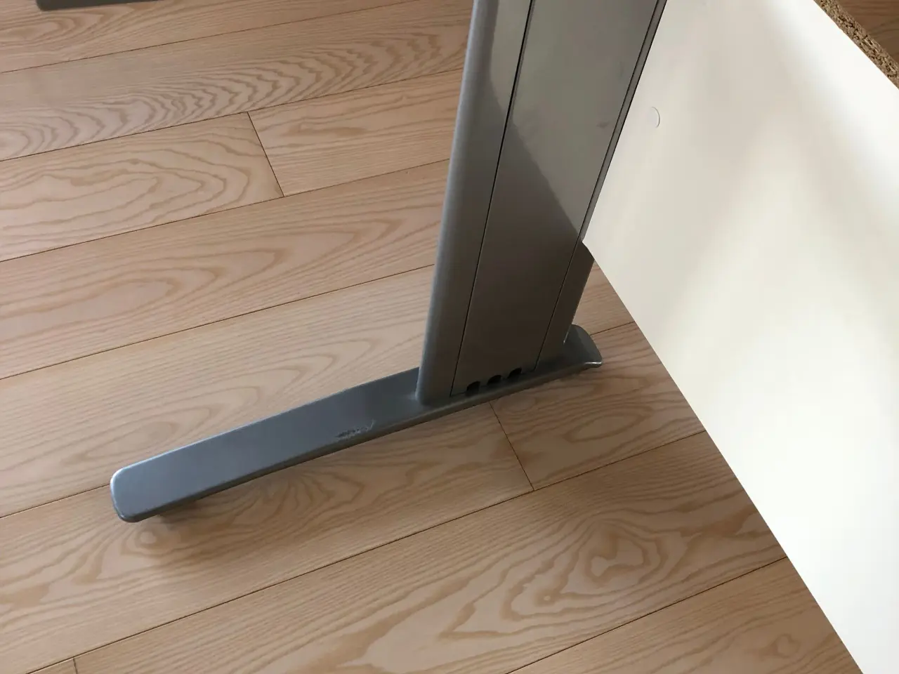 Billede 3 - Skrivebord understel til 150x60-80 cm plade