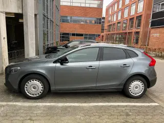 VOLVO V40 CROSS COUNTRY