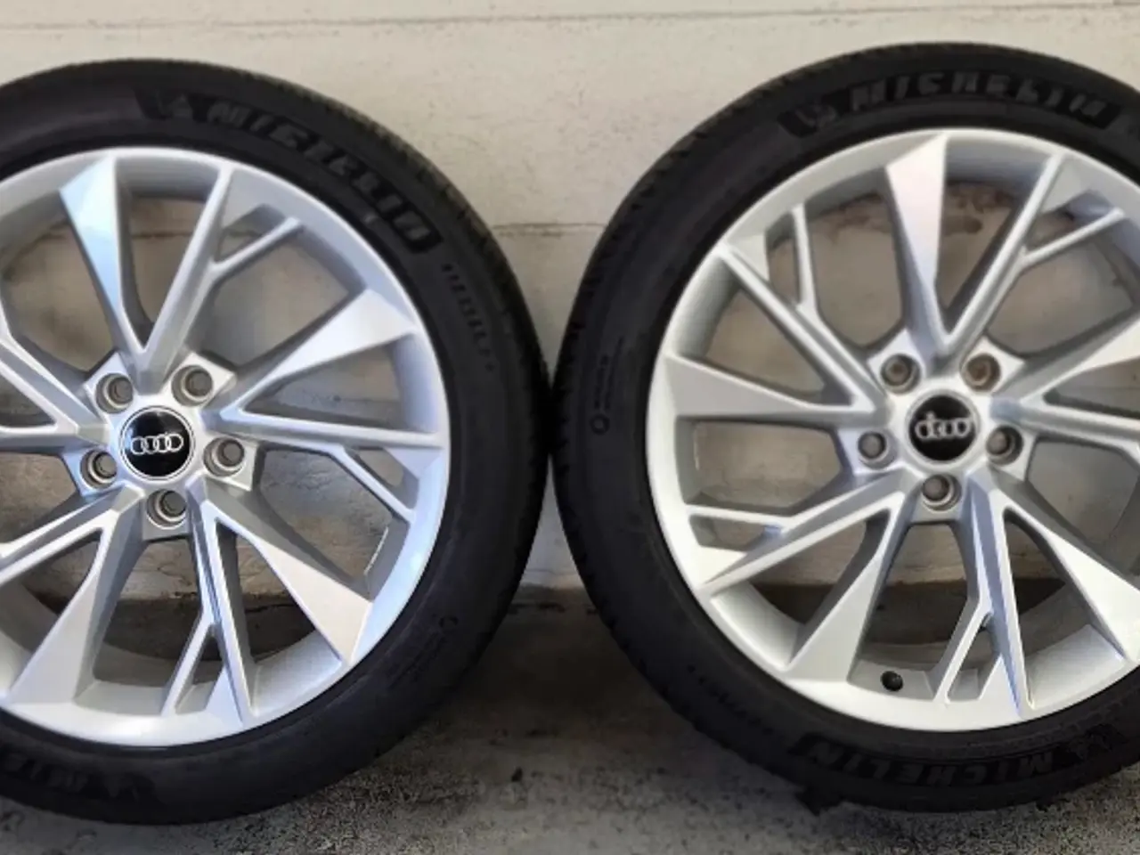 Billede 9 - AUDI A4 / A5 / A6 / A7 ORIGINAL ALUFÆLGE MED SOMME
