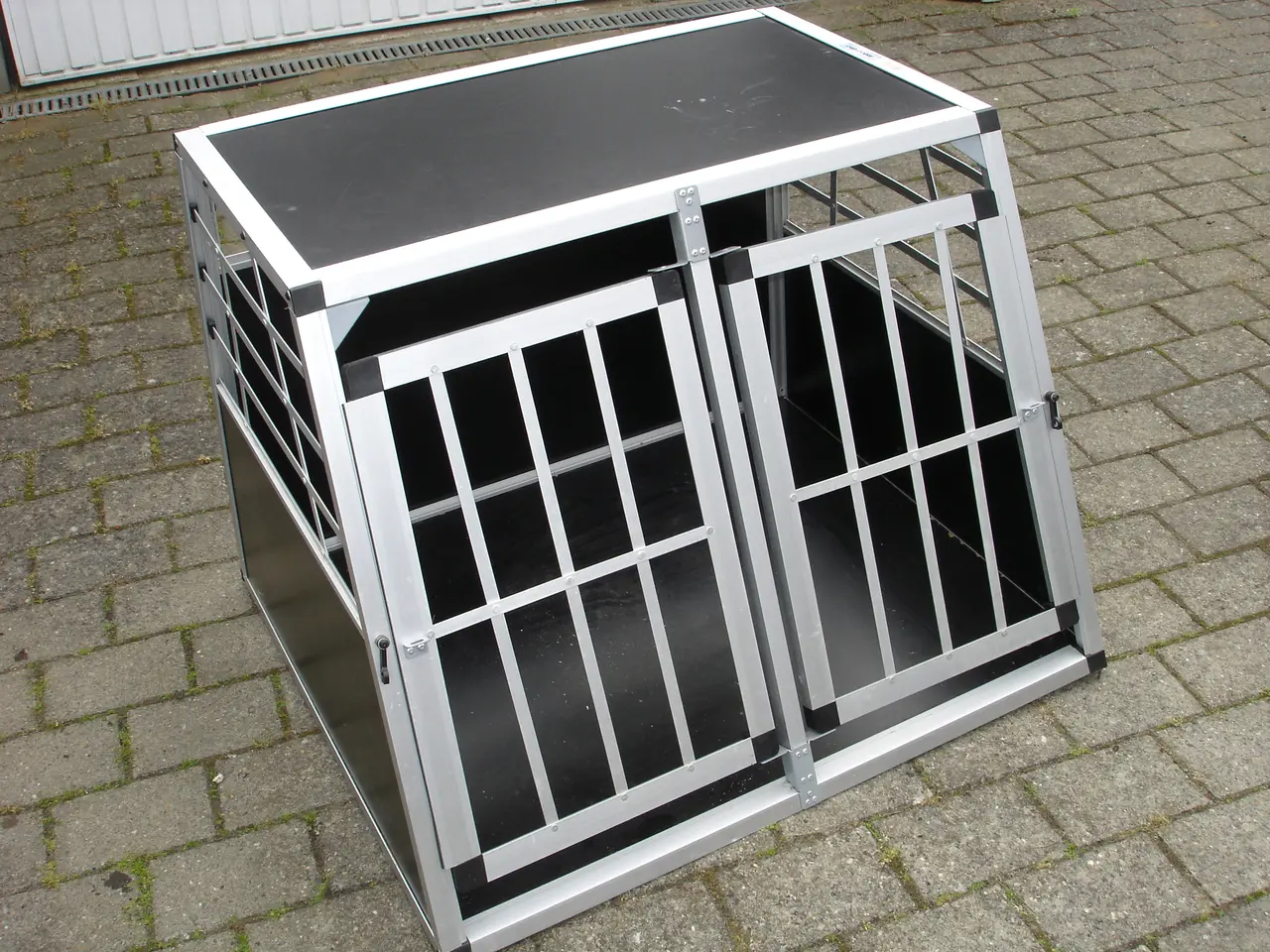 Billede 1 - Hundebur til Stor Hund