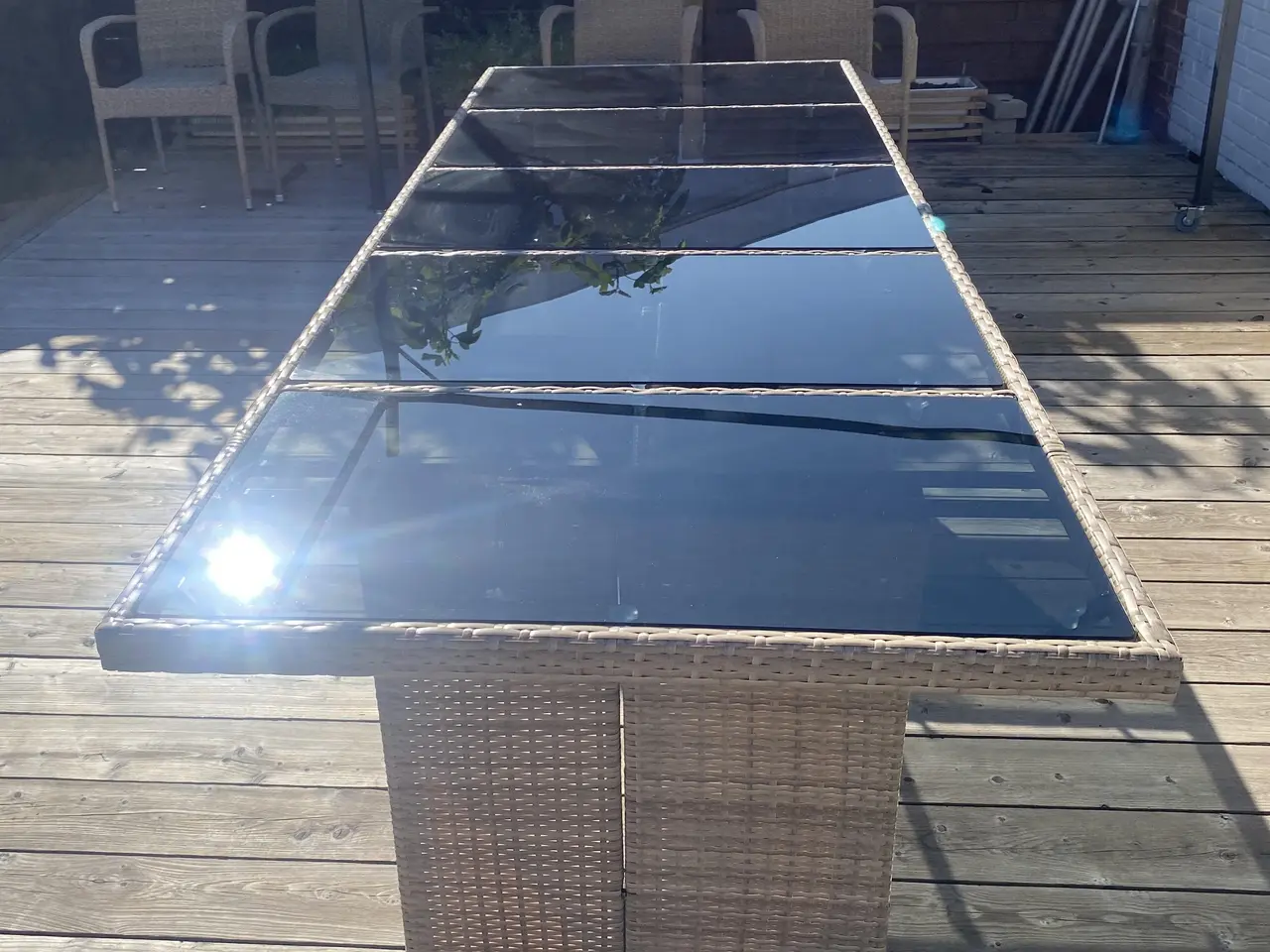 Billede 1 - Havebord 240x90, i flet og glas