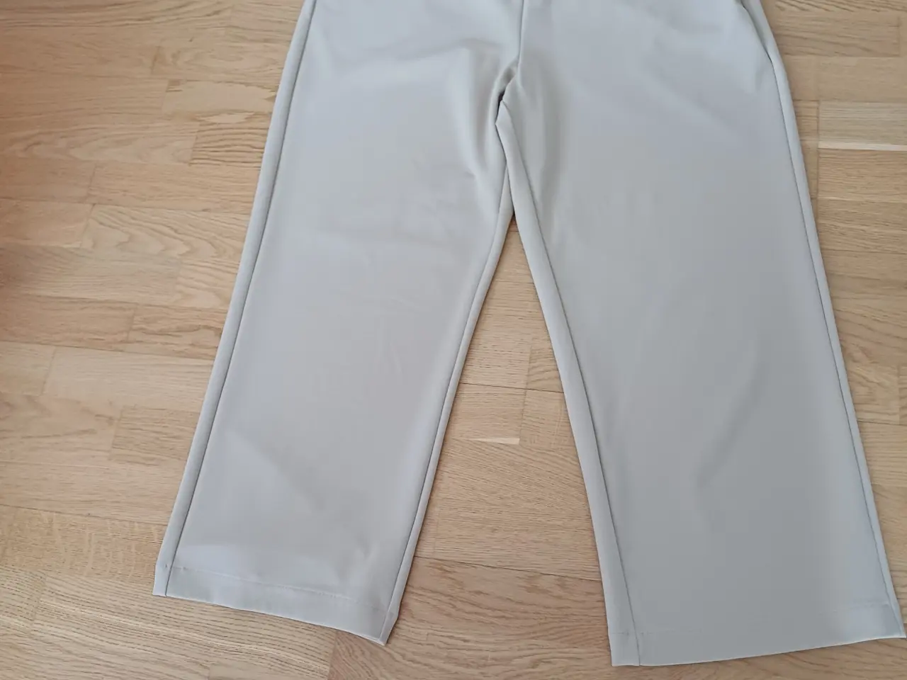 Billede 1 - Fine damebukser str.50/52